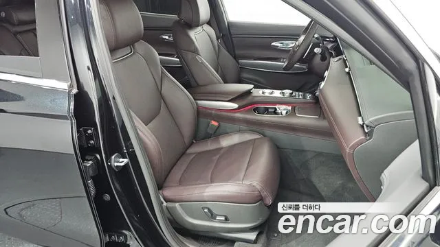 Genesis GV70 2.5T Бензин AWD — Фото автомобиля 26