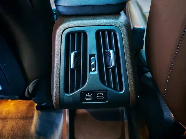 BMW X1 — Фото автомобиля 23