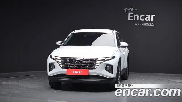 Hyundai Tucson Tucson (NX4) Дизель 2.0 2WD — Фото автомобиля 3