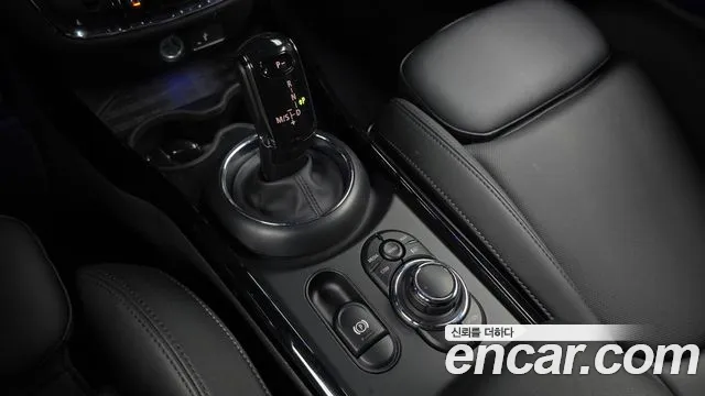 Mini Clubman — Фото автомобиля 9