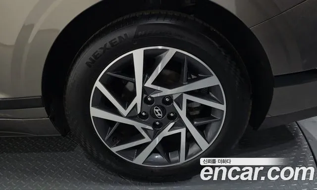 Hyundai Grandeur GN7 — Фото автомобиля 6