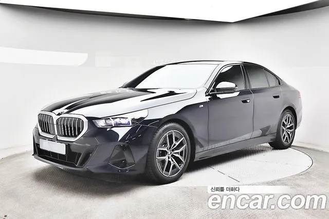 Фотография автомобиля — BMW 5 Series G60