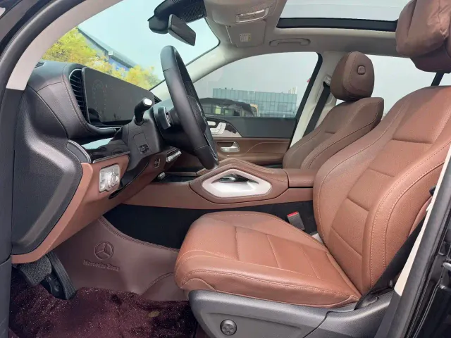 Mercedes-Benz GLE-Class — Фото автомобиля 10