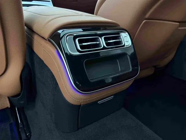 Mercedes-Benz S-Class — Фото автомобиля 25