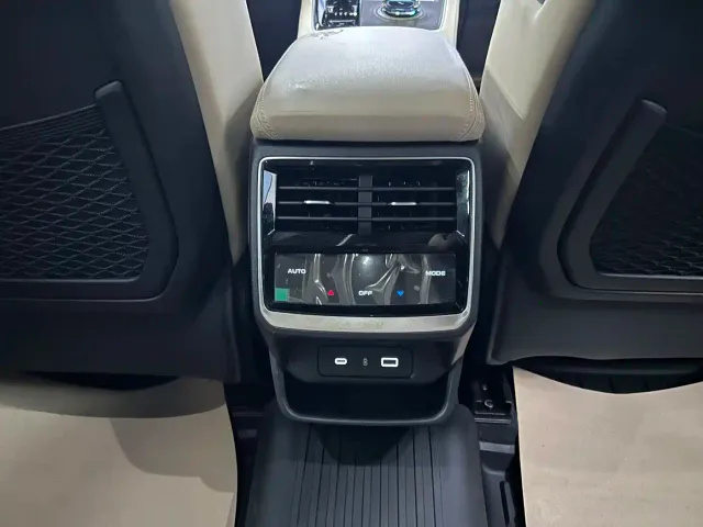 Geely Xingyue L — Фото автомобиля 14