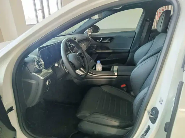 Mercedes-Benz C-Class — Фото автомобиля 8