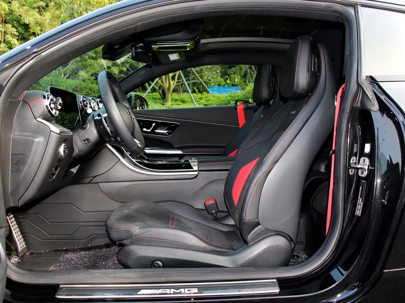 Mercedes-Benz Mercedes-AMG CLE 2024 AMG CLE 53 4MATIC+ Coupe — Фото автомобиля 9