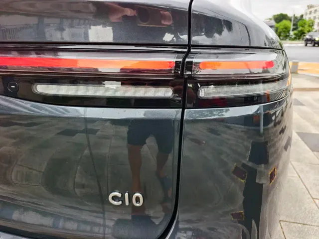 Leapmotor C10 — Фото автомобиля 13