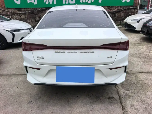 BYD e3 — Фото автомобиля 5