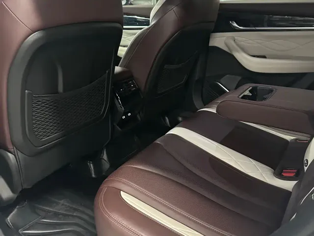 Geely Xingyue L — Фото автомобиля 11