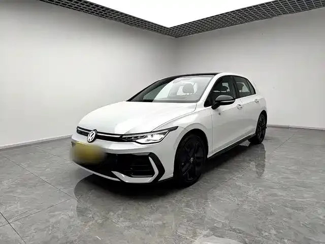 Фотография автомобиля — Volkswagen Golf
