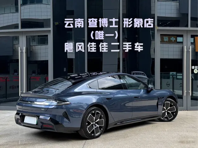 Xiaomi SU7 — Фото автомобиля 9