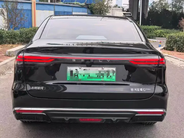 Geely Galaxy Stellar 6 — Фото автомобиля 8