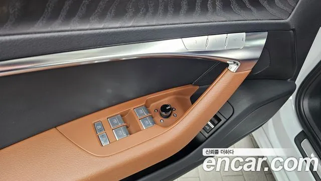 Audi A6 C8 — Фото автомобиля 30