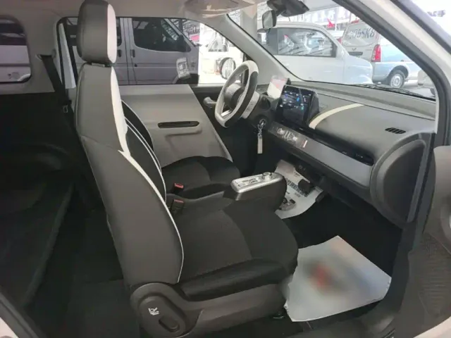 Changan Lumin — Фото автомобиля 24