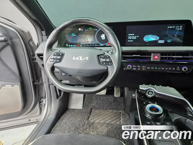 Kia EV6 — Фото автомобиля 10