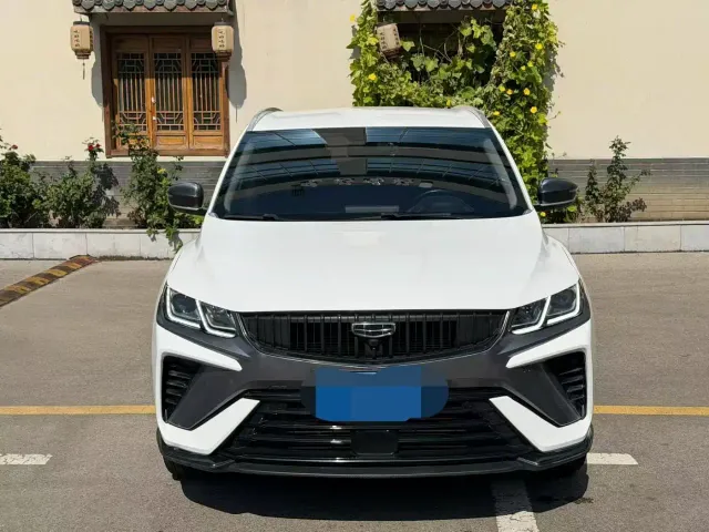 Geely Binyue — Фото автомобиля 2