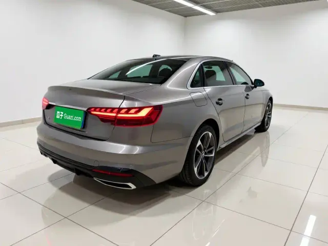 Audi A4L — Фото автомобиля 4