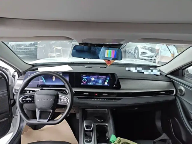 Chery Arrizo 8 — Фото автомобиля 9