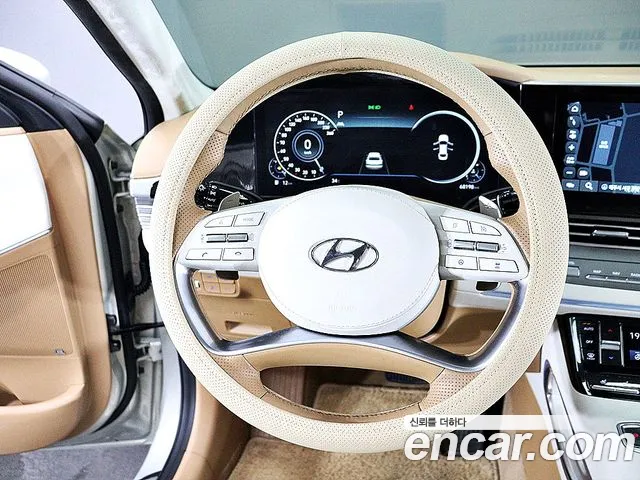Hyundai Grandeur Новый Grandeur IG — Фото автомобиля 12