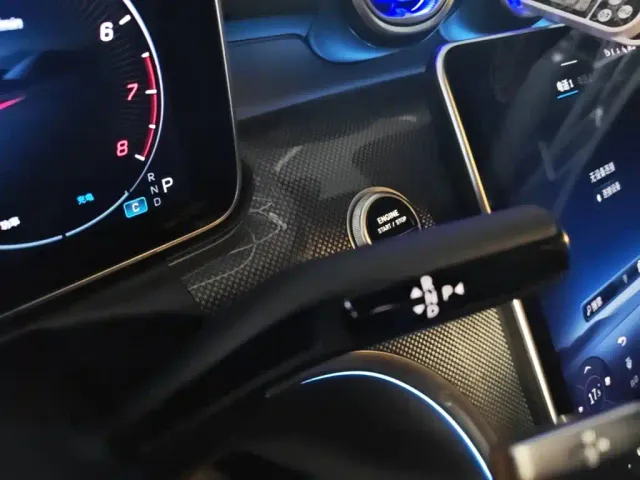 Mercedes-Benz C-Class — Фото автомобиля 13