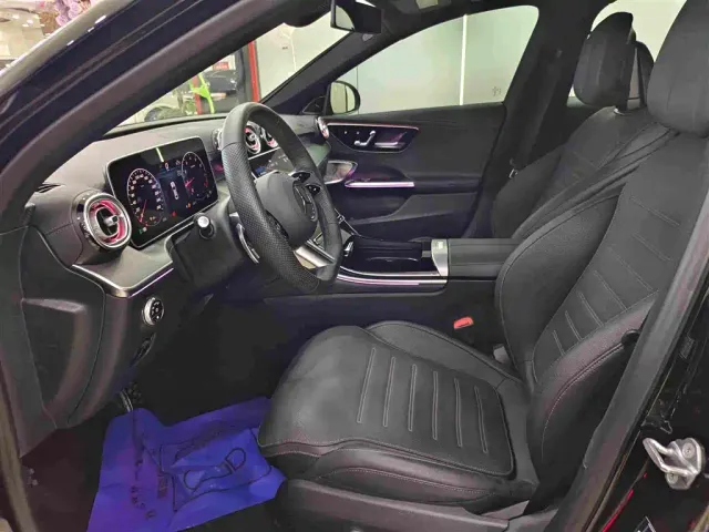 Mercedes-Benz C-Class — Фото автомобиля 4