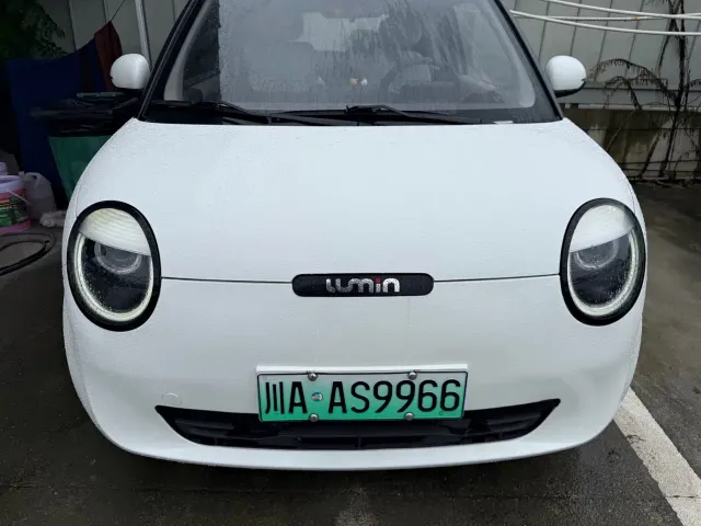 Changan Lumin — Фото автомобиля 3