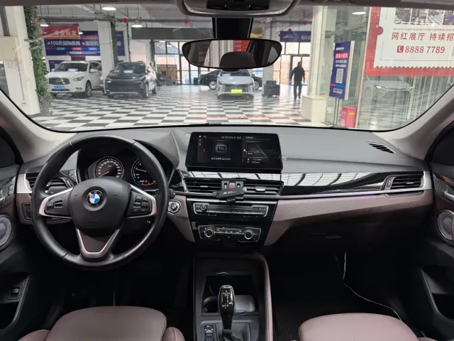 BMW X1 — Фото автомобиля 13