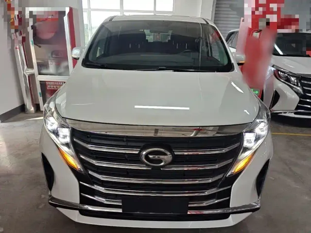 GAC Trumpchi Trumpchi M8 2024 Leadershow Series 390T Luxury Edition — Фото автомобиля 2