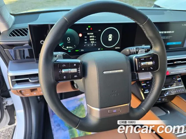 Hyundai Grandeur GN7 — Фото автомобиля 10