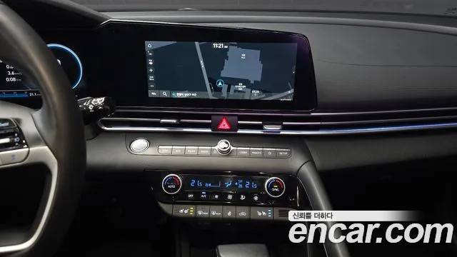 Hyundai AVANTE Avante (CN7) — Фото автомобиля 14