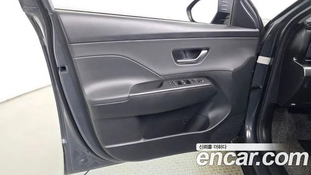 Hyundai Kona SX2 — Фото автомобиля 13