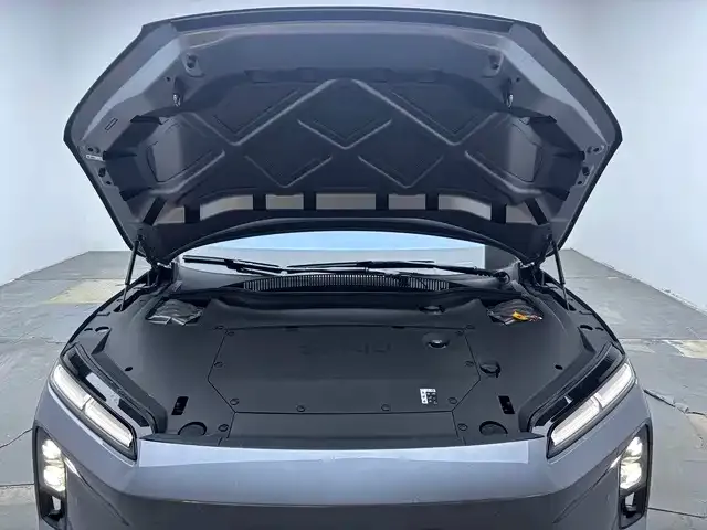 Nio ET5 Touring — Фото автомобиля 16