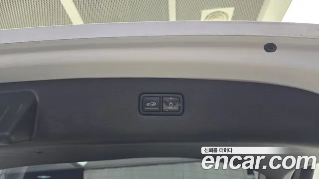 Genesis GV80 — Фото автомобиля 29