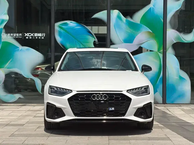 Audi A4L — Фото автомобиля 3