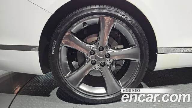 Genesis G80 RG3 — Фото автомобиля 5