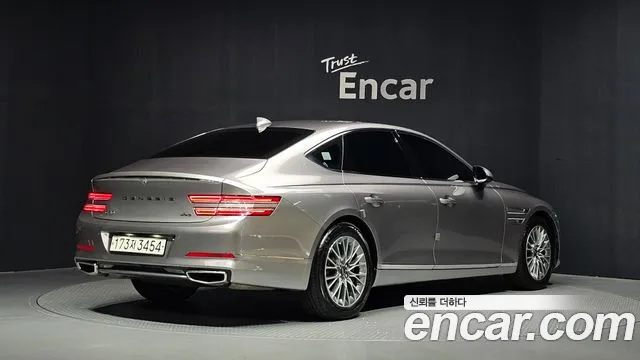 Genesis G80 RG3 — Фото автомобиля 2