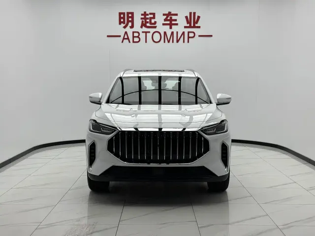 Jetour X70 Plus — Фото автомобиля 2