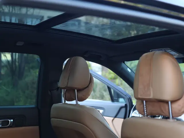 Li Auto ONE — Фото автомобиля 29
