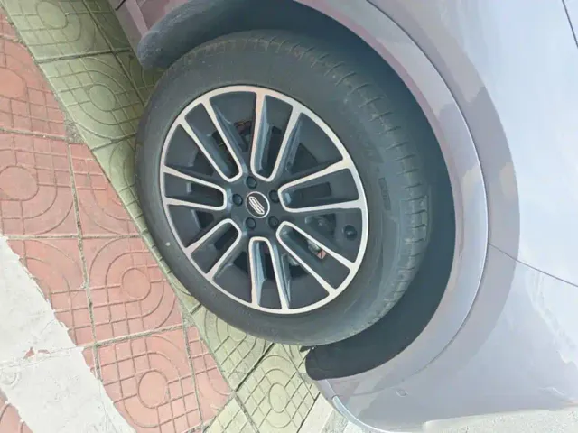Shangjie SUV — Фото автомобиля 6