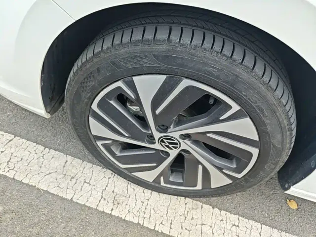 Volkswagen Bora — Фото автомобиля 22