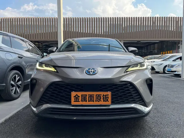 Фотография автомобиля — Toyota Venza
