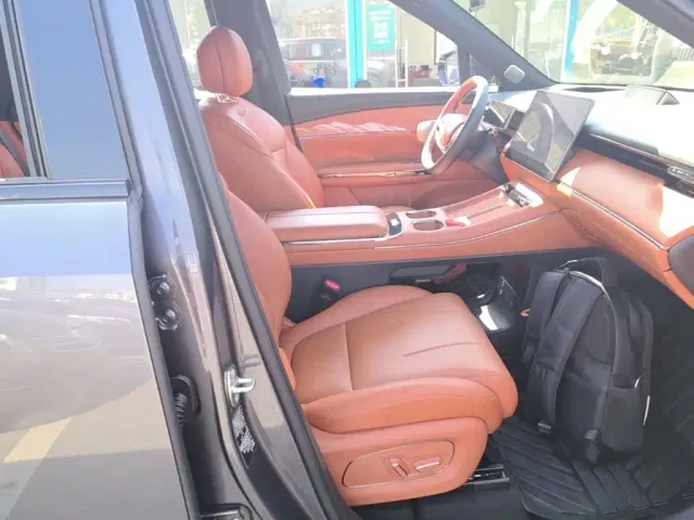 GAC Trumpchi Xiangwang S7 — Фото автомобиля 24