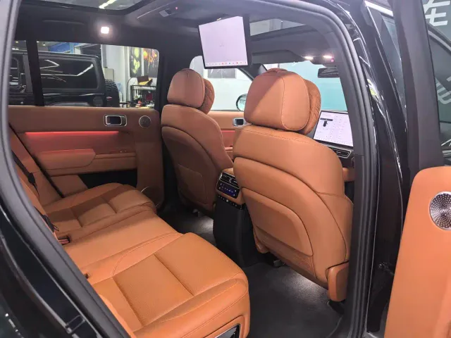 Li Auto L7 — Фото автомобиля 16