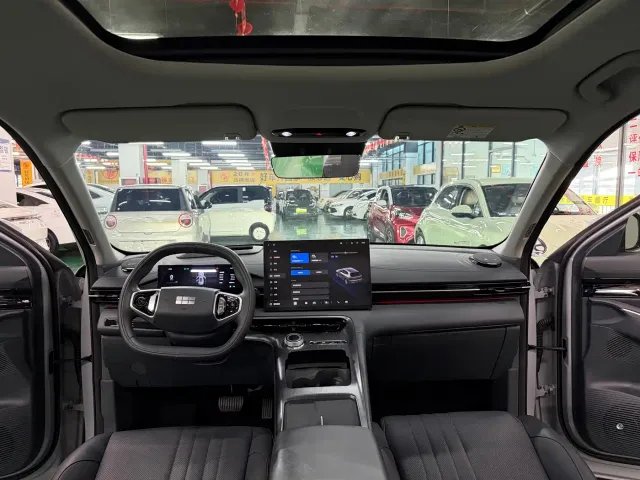 Geely Galaxy E5 — Фото автомобиля 6