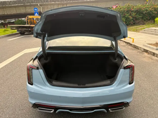Cadillac CT5 — Фото автомобиля 20