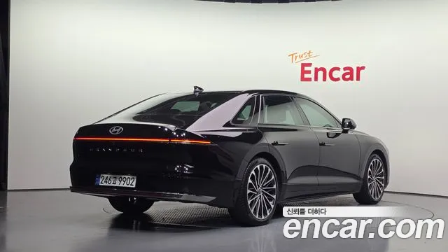 Hyundai Grandeur GN7 — Фото автомобиля 2