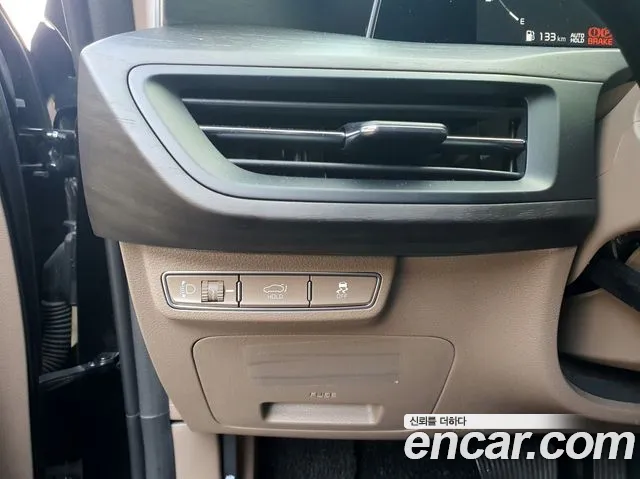 Kia K8 — Фото автомобиля 14