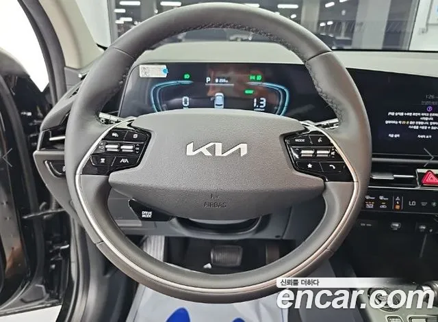 Kia Niro The All New Niro Prestige — Фото автомобиля 9
