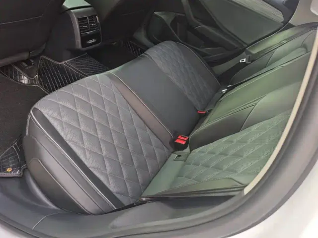 Volkswagen Sagitar — Фото автомобиля 16
